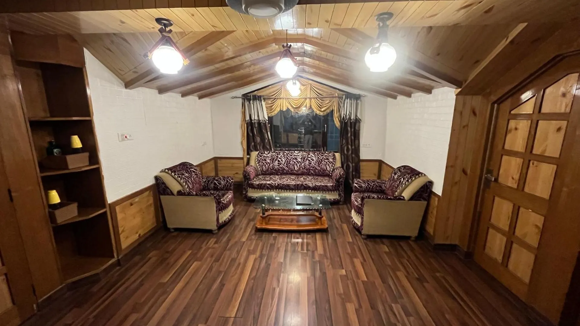 Апартаменты Wintry Homes 5 Bhk Villa Шимла
